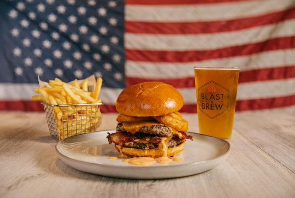 Tides Oceanview Inn and Cottages image 6